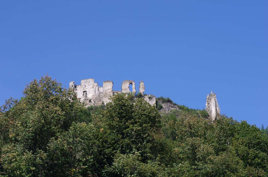 Povážský hrad
